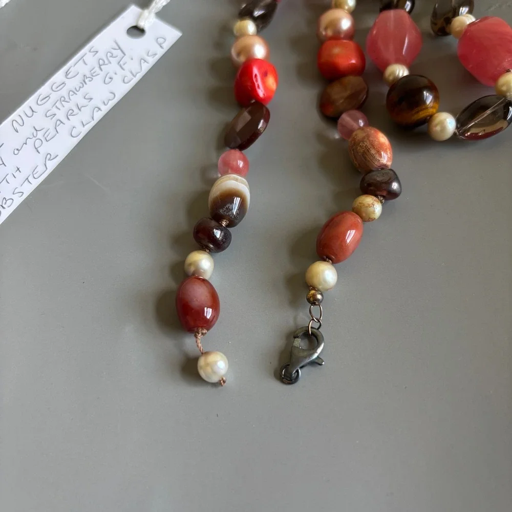 Matching Earring and Necklace Set. Handmade, imitation pearls and‎ quartz